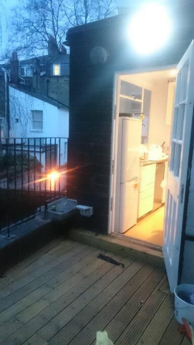 Central London Flat. Georgian Terrace. Bright. Екстер'єр фото
