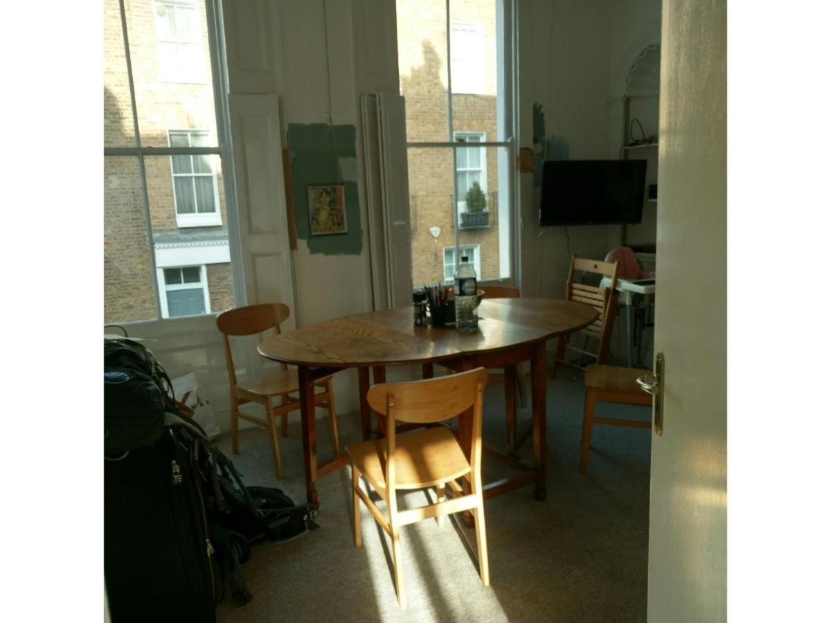 Central London Flat. Georgian Terrace. Bright. Екстер'єр фото