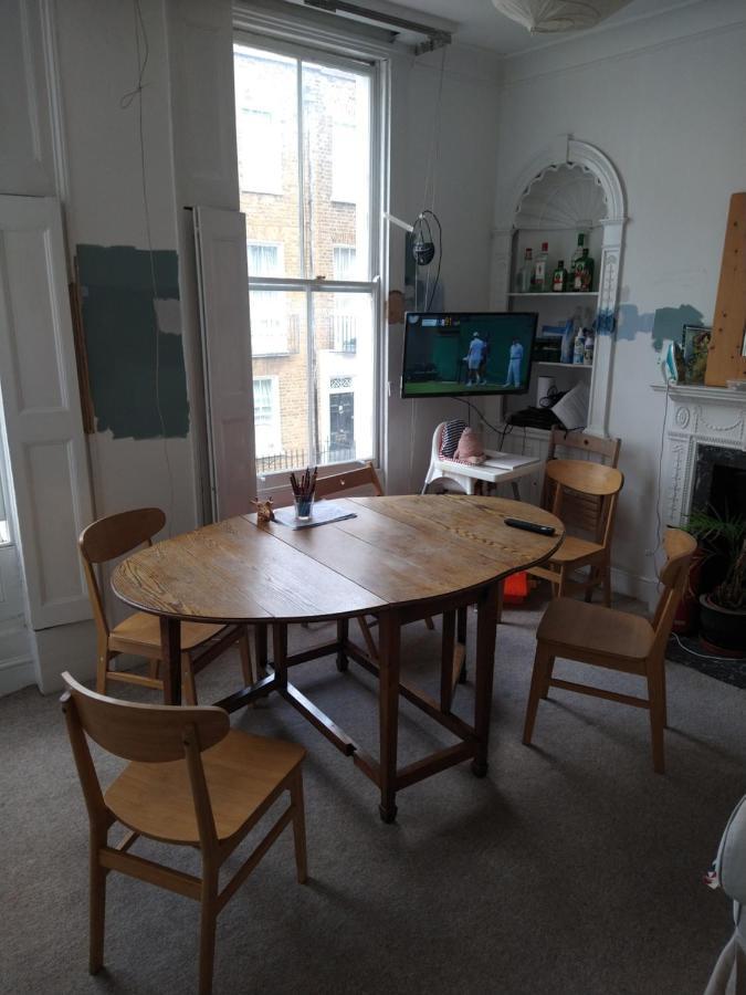 Central London Flat. Georgian Terrace. Bright. Екстер'єр фото